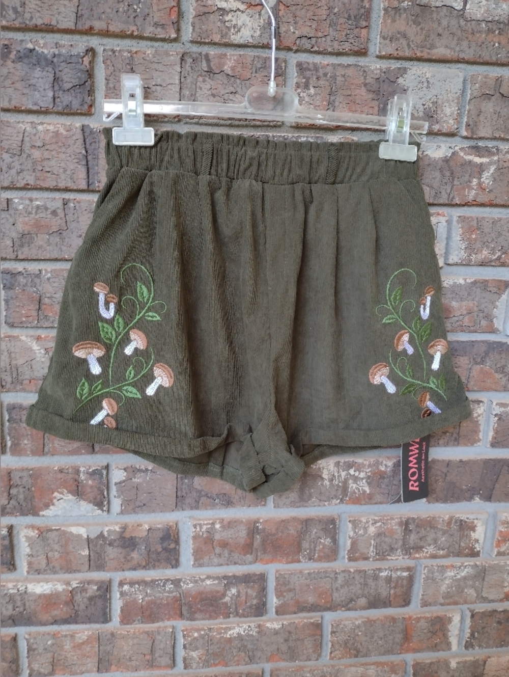 ROMWE Shorts Womens L(8-10)Olive Corduroy Mushroom Embroidery Fairycore Boho NWT